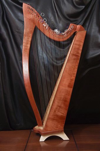 irish s-harp